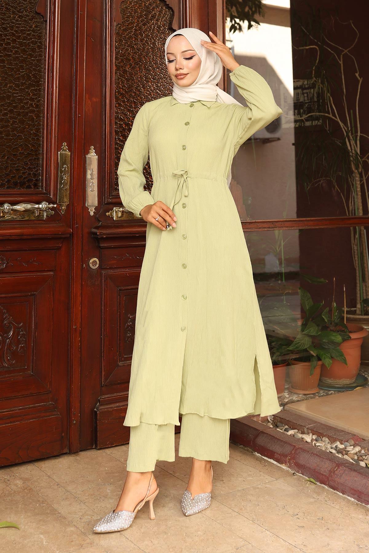 Yırtmaç Detaylı Uzun Takım Mint Yeşili