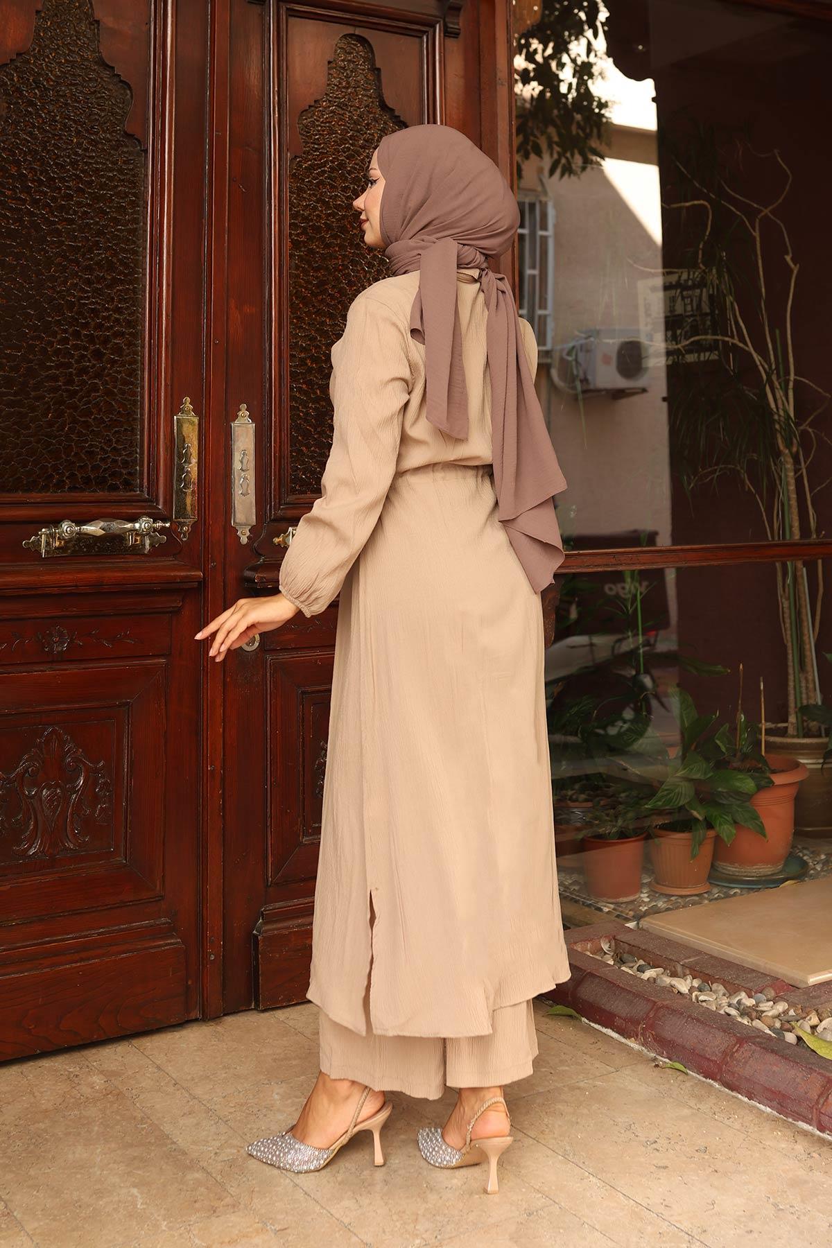 Yırtmaç Detaylı Uzun Takım Vizon