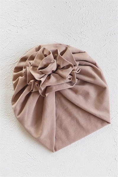 Açık Camel Renkli Çiçek Bone