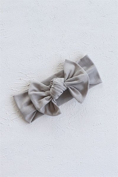 Açık Gri Renkli Düğüm Fiyonk Bandana