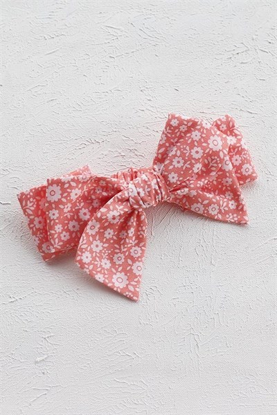 Somon Çiçek Desenli Bebek Fiyonk Bandana