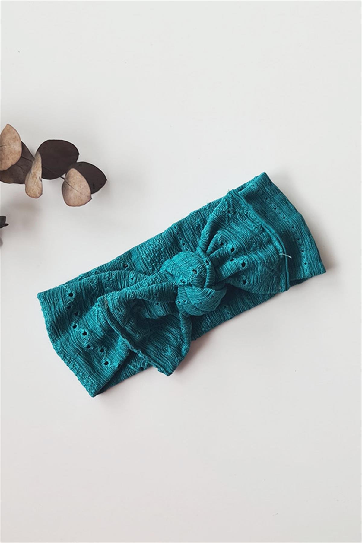 Zümrüt Renkli Bebek Fisto Bandana