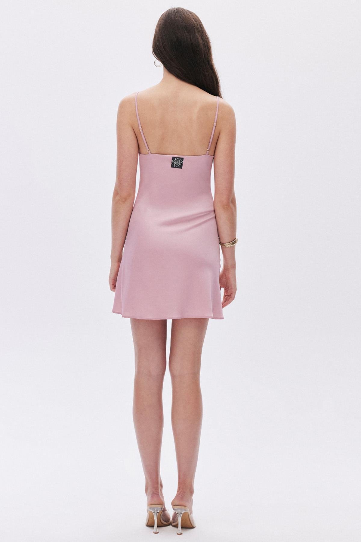 Êtincelle Gül Kurusu Degaje Yaka Askılı Kısa Saten Gecelik