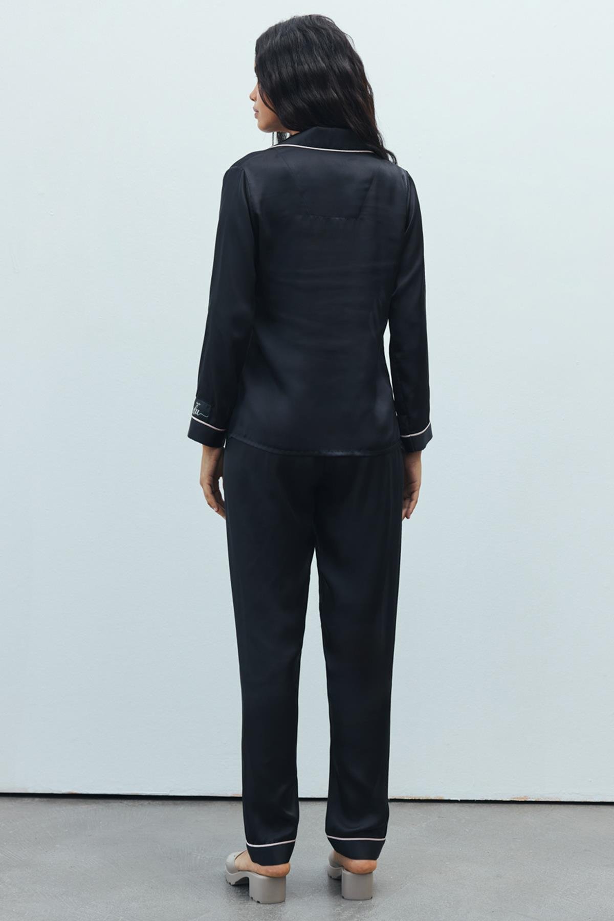 Amour Satin Black Long Pajama Set