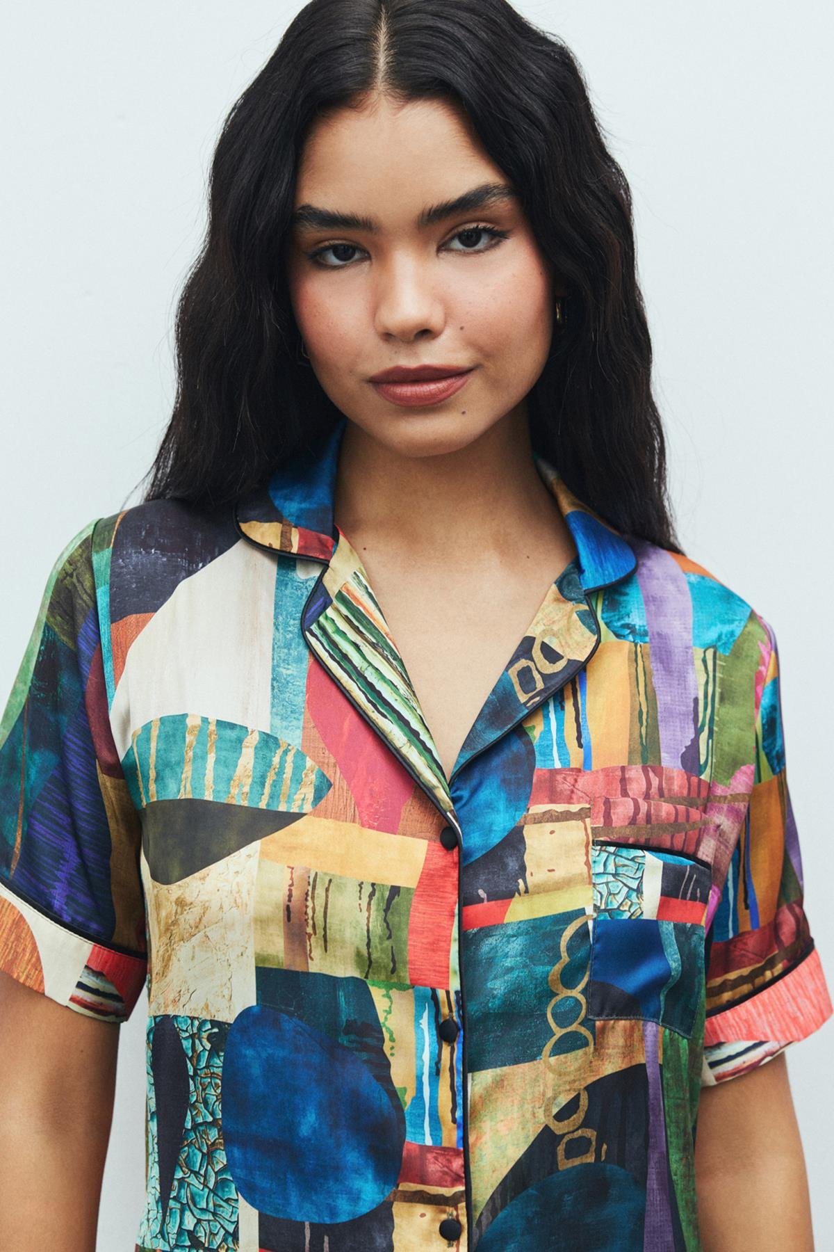 Amoureux Satin Coloré Patterned Short Pajama Set