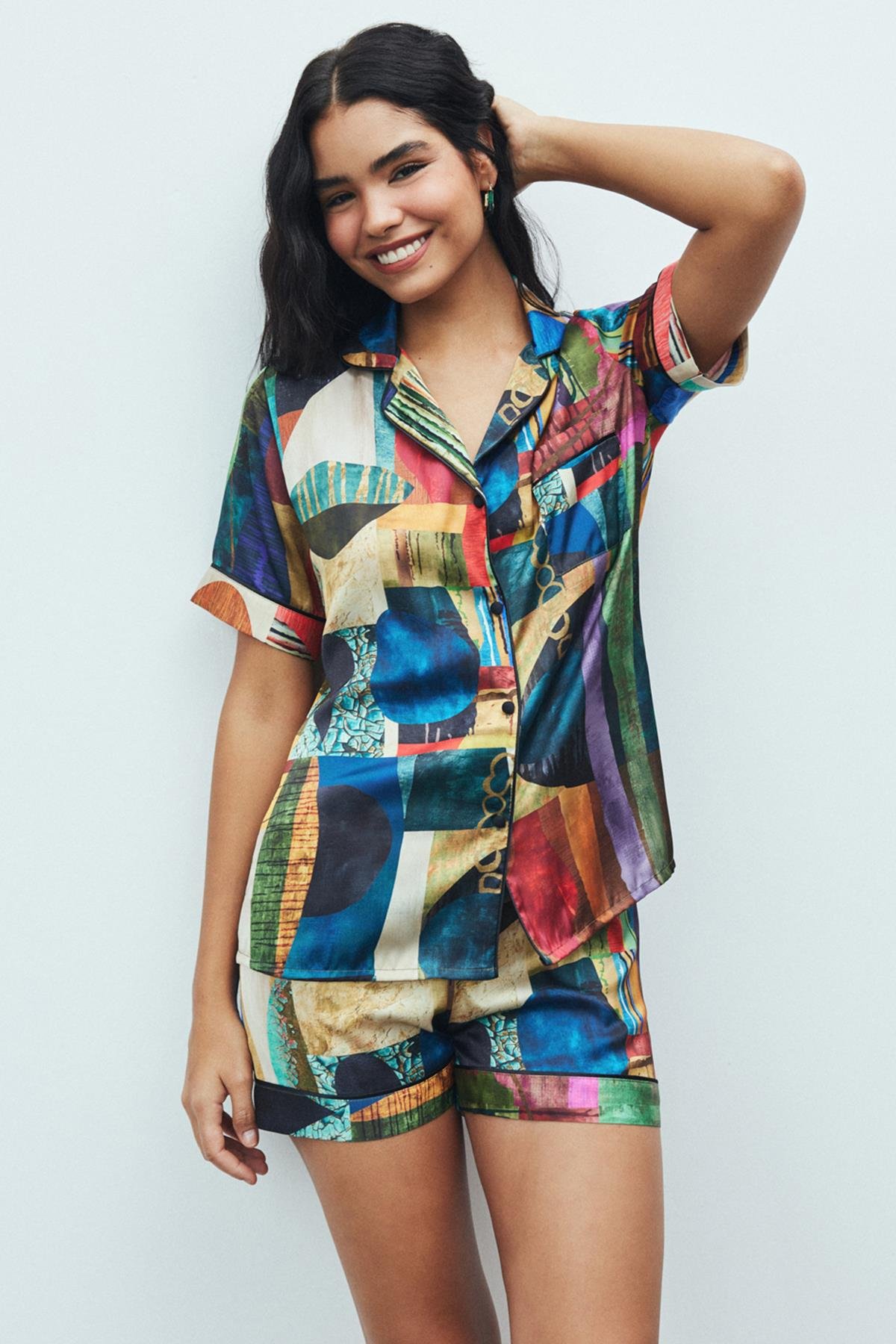 Amoureux Satin Coloré Patterned Short Pajama Set