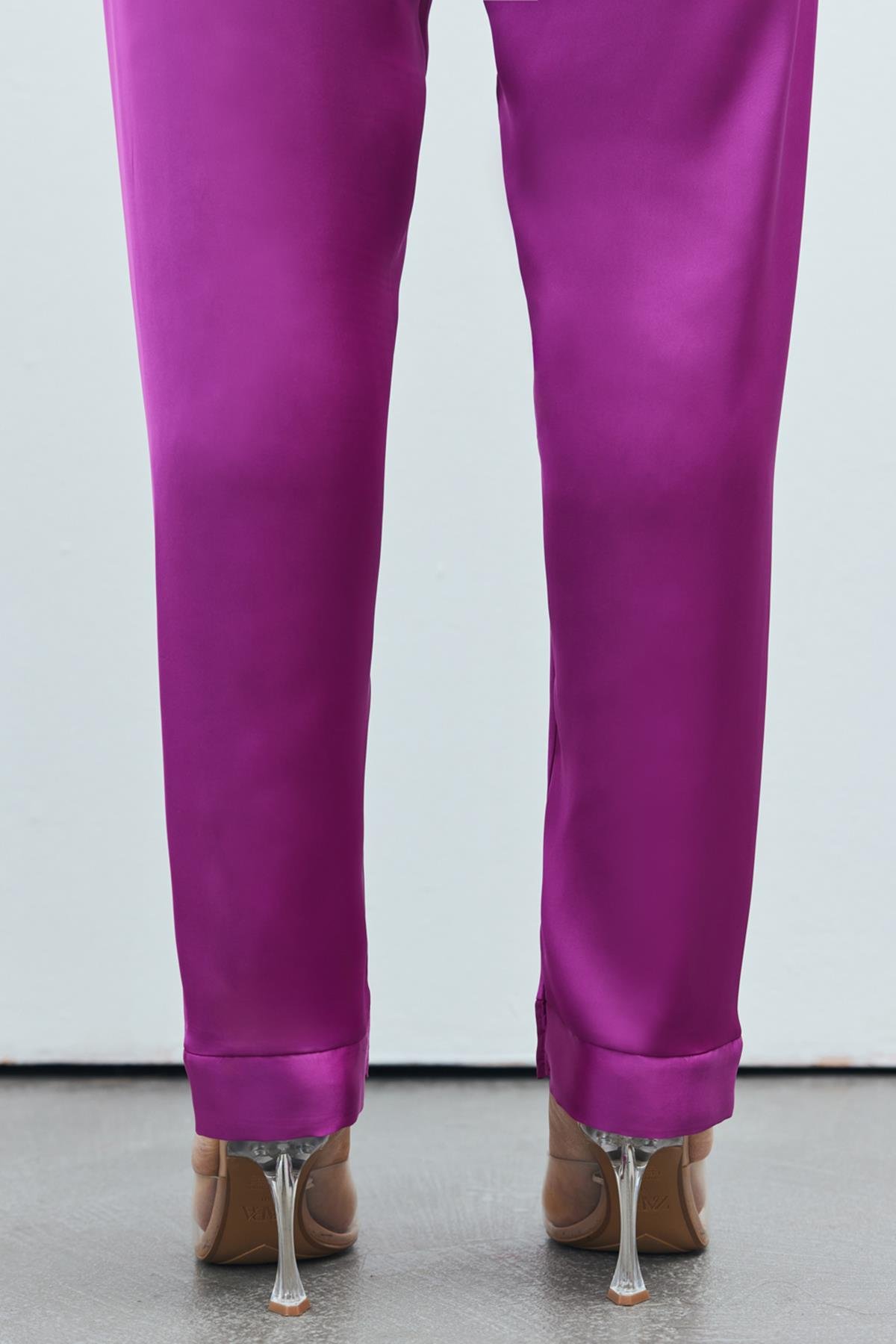 Brûleur Fuşya Degaje Yaka Askılı Uzun Saten Pijama Takımı