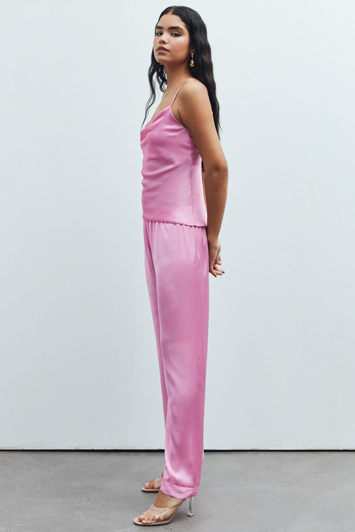 Brûleur Satin Candy Pink Degaje Collar Strap Long Pajama Set