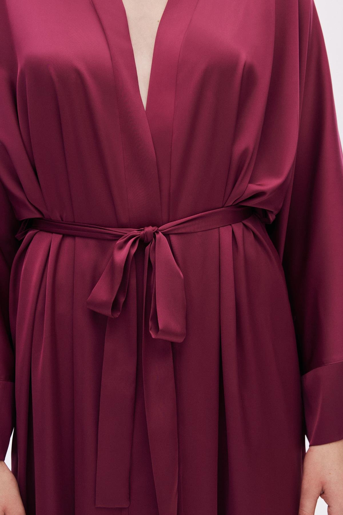 Frappant Bordo Uzun Saten Sabahlık / Kimono