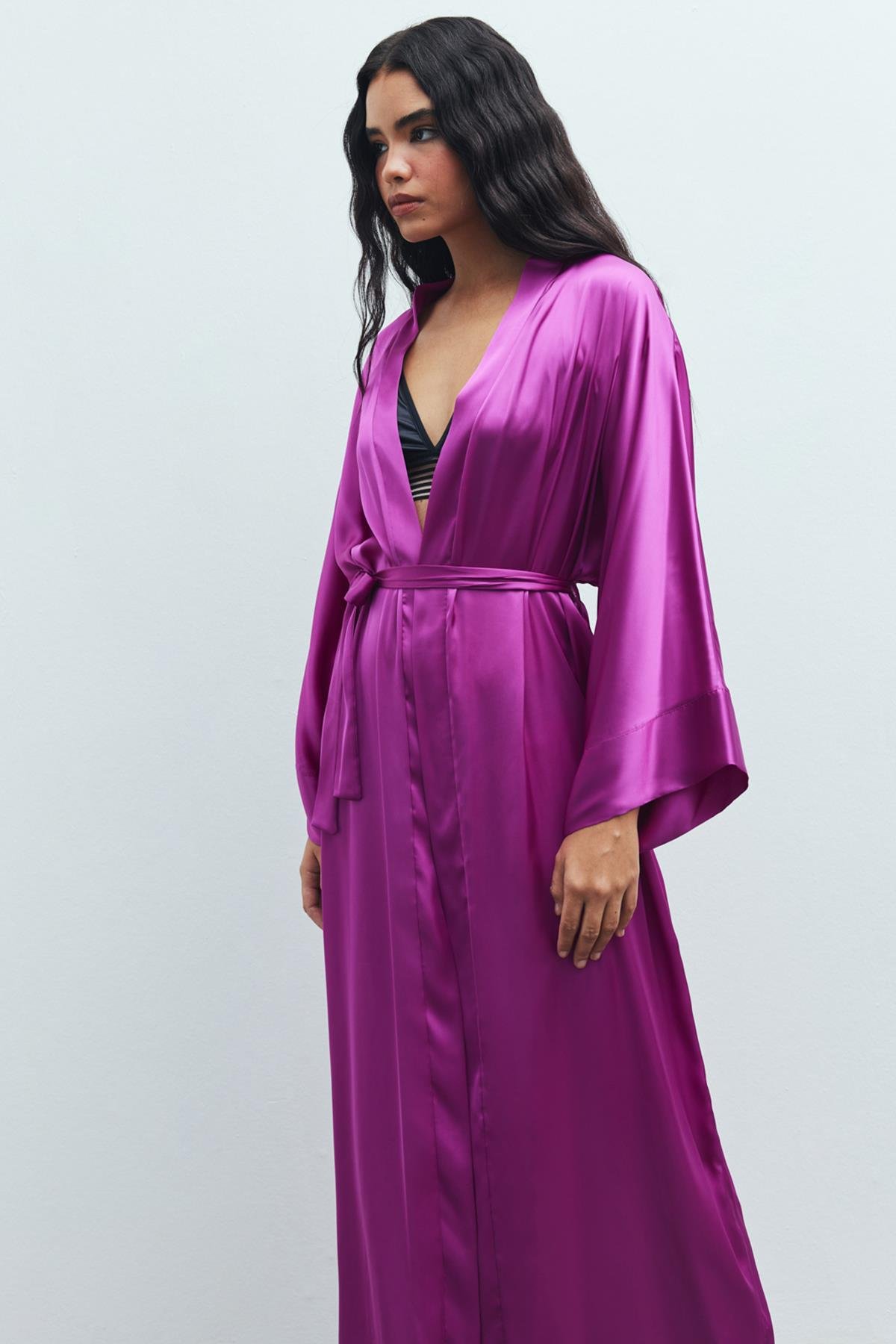 Frappant Fuşya Uzun Saten Sabahlık / Kimono