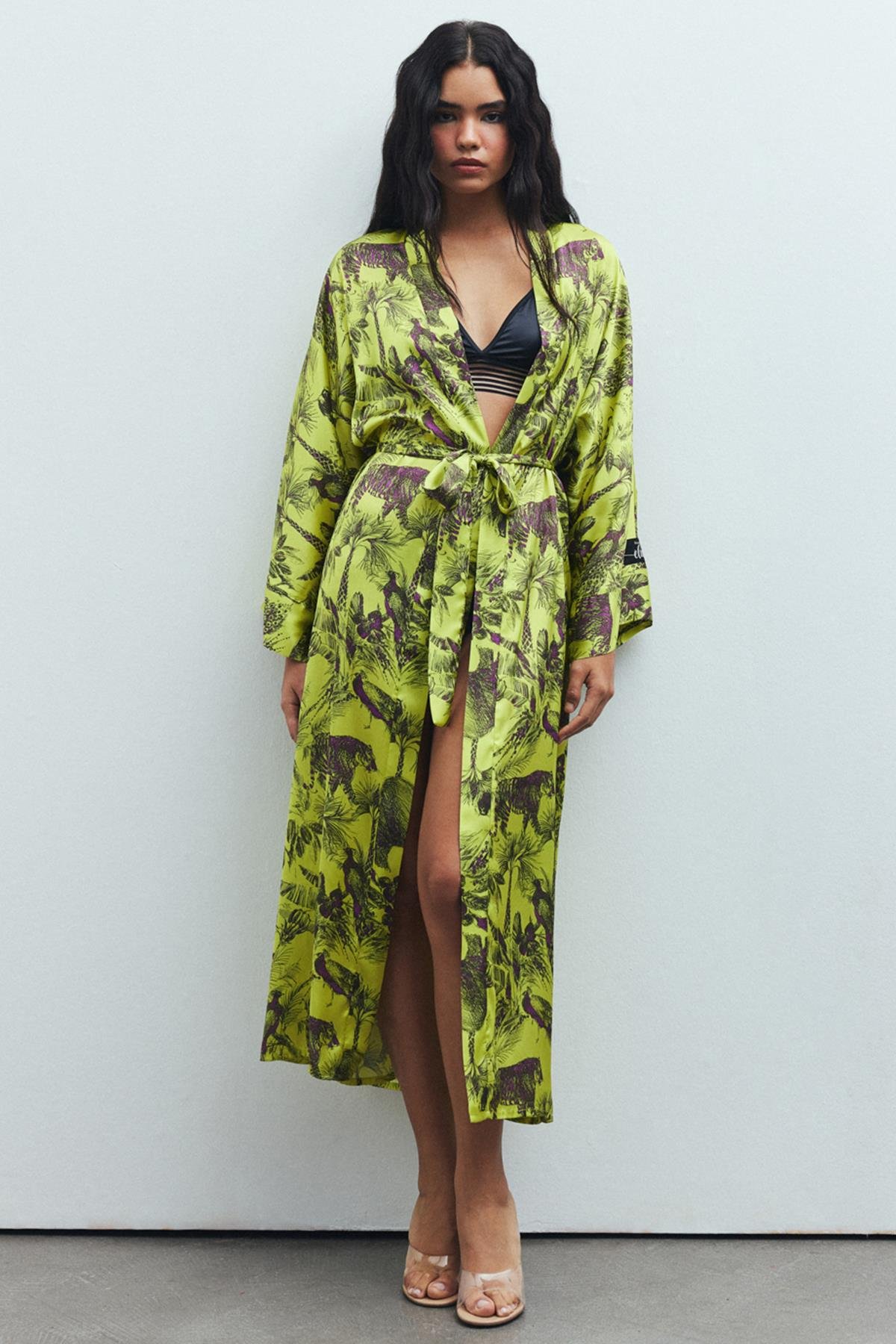 Frappant Jardin Desenli Uzun Saten Sabahlık / Kimono