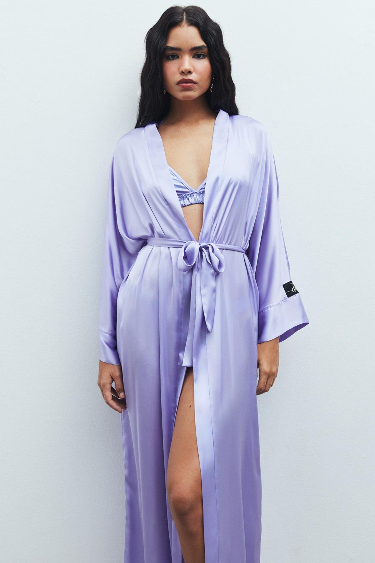 Frappant Lila Uzun Saten Sabahlık / Kimono