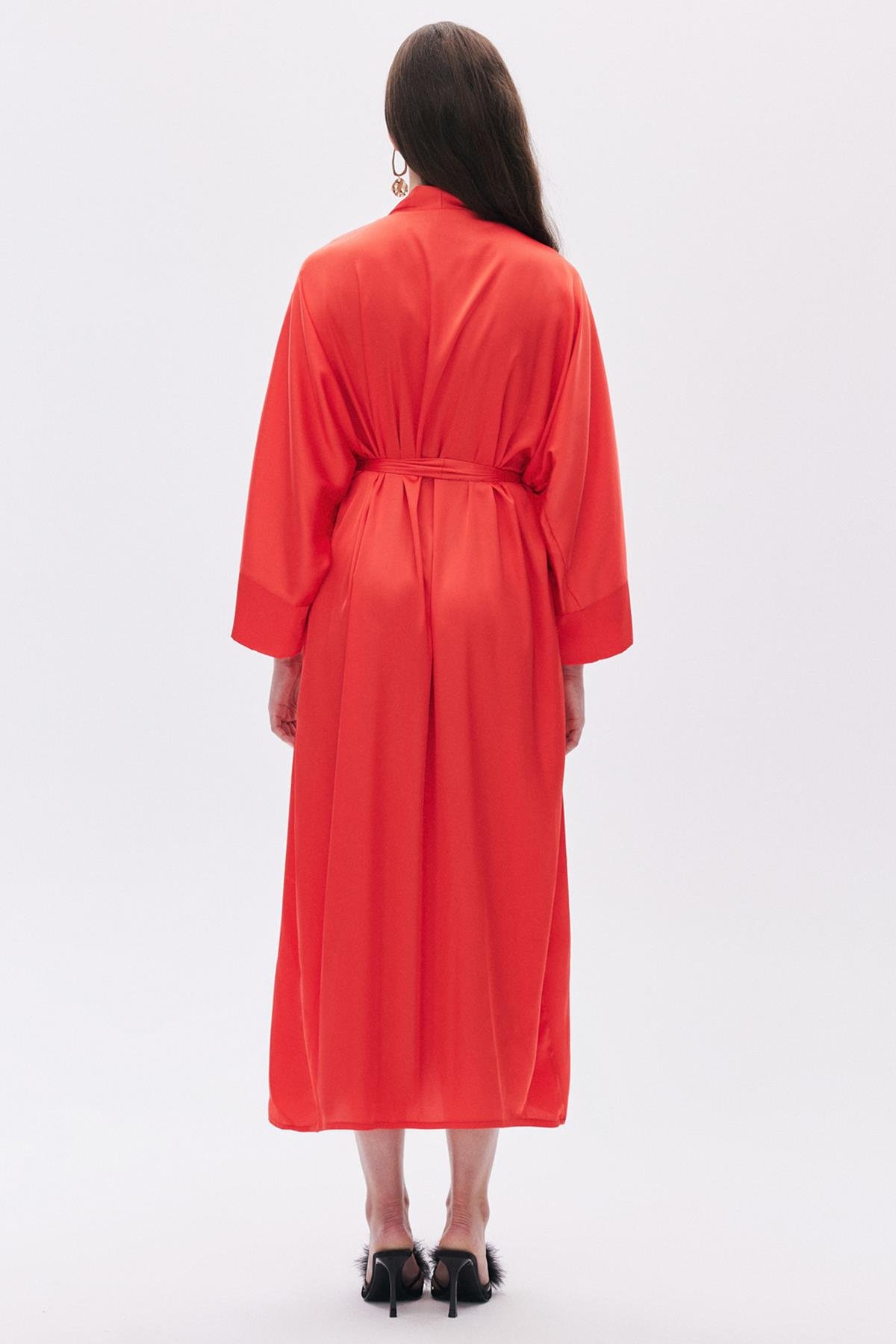 Frappant Nar Çiçeği Uzun Saten Sabahlık / Kimono