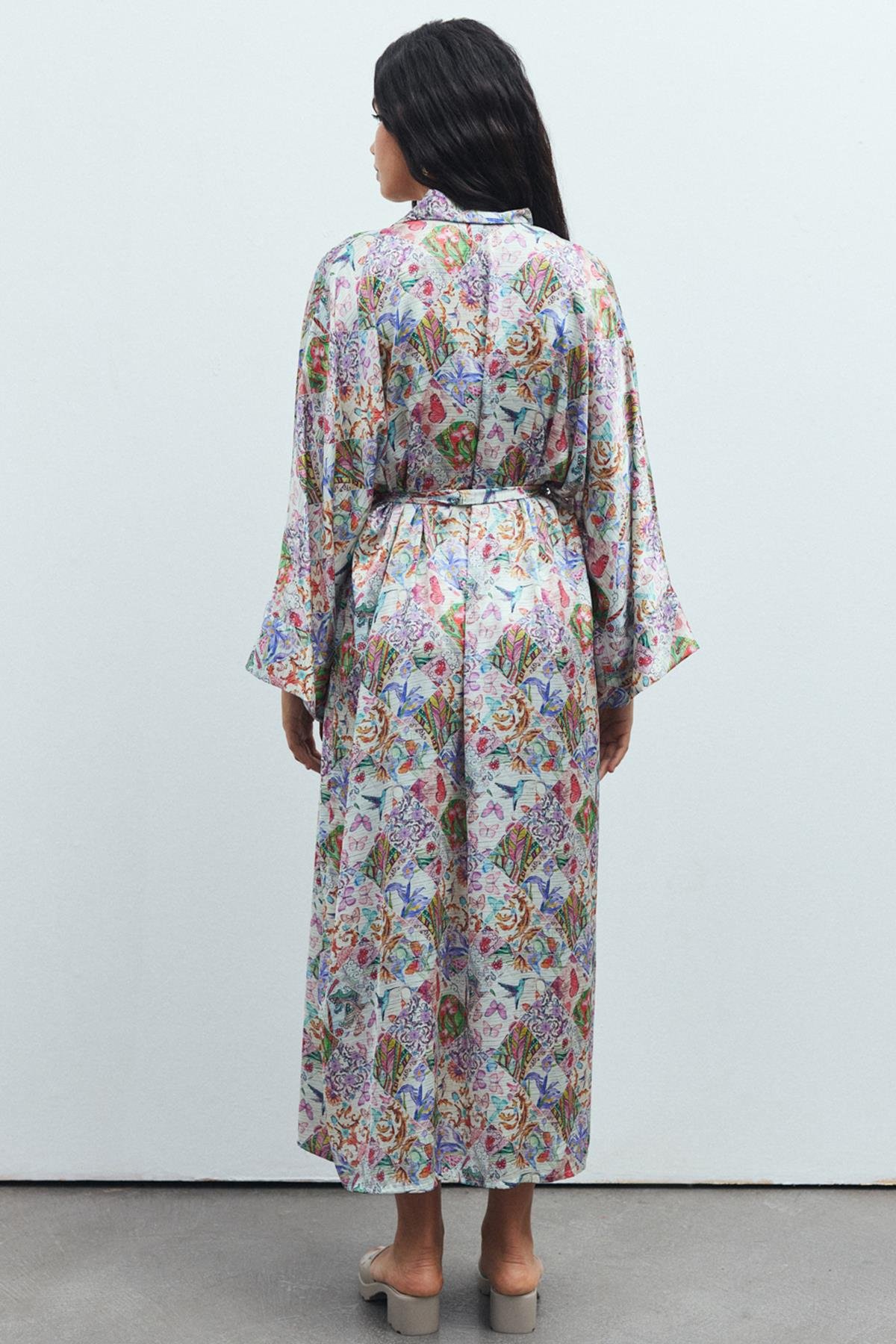 Frappant Petit Desenli Uzun Saten Sabahlık / Kimono