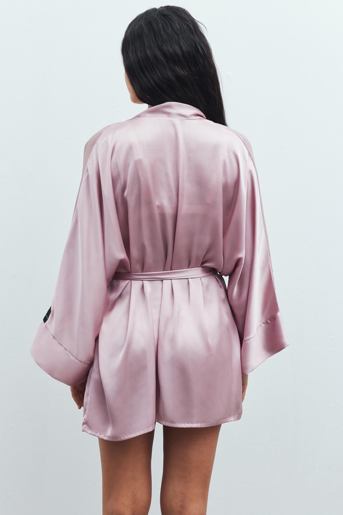 Fumée Gül Kurusu Kısa Saten Sabahlık / Kimono