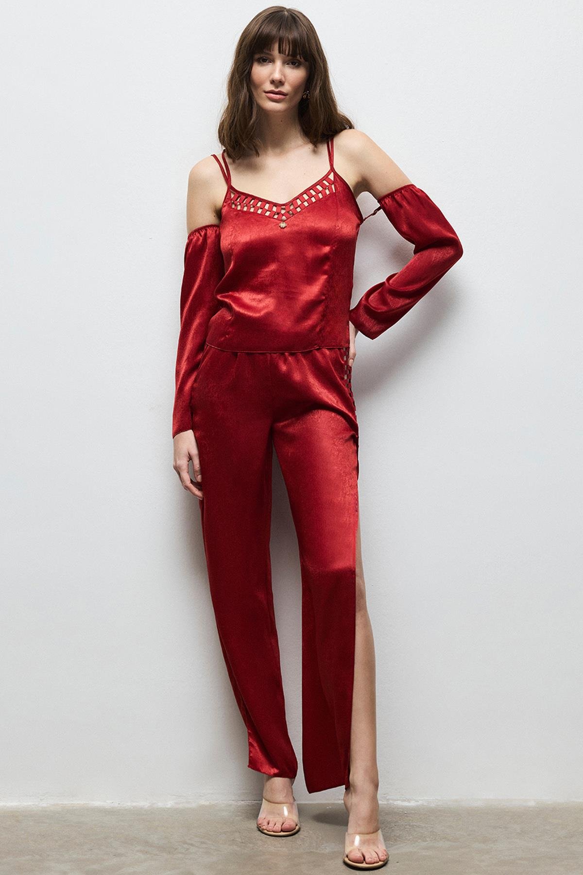 Lax Grogren Detailed Satin Bordeaux Long Pajama Set