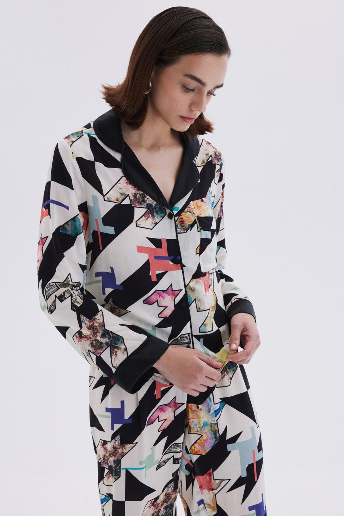 Mixte Desenli Saten Detaylı Uzun Viskon Pijama Takımı