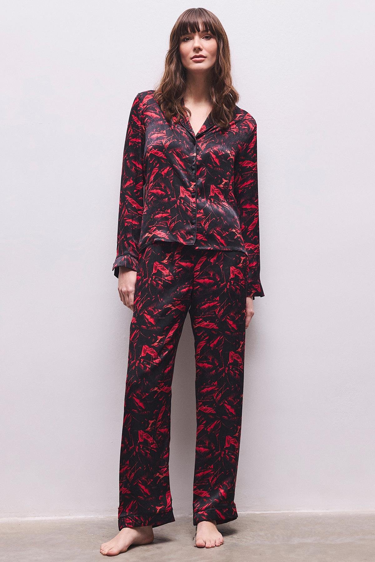 Nissa Patterned Satin Long Pajama Set