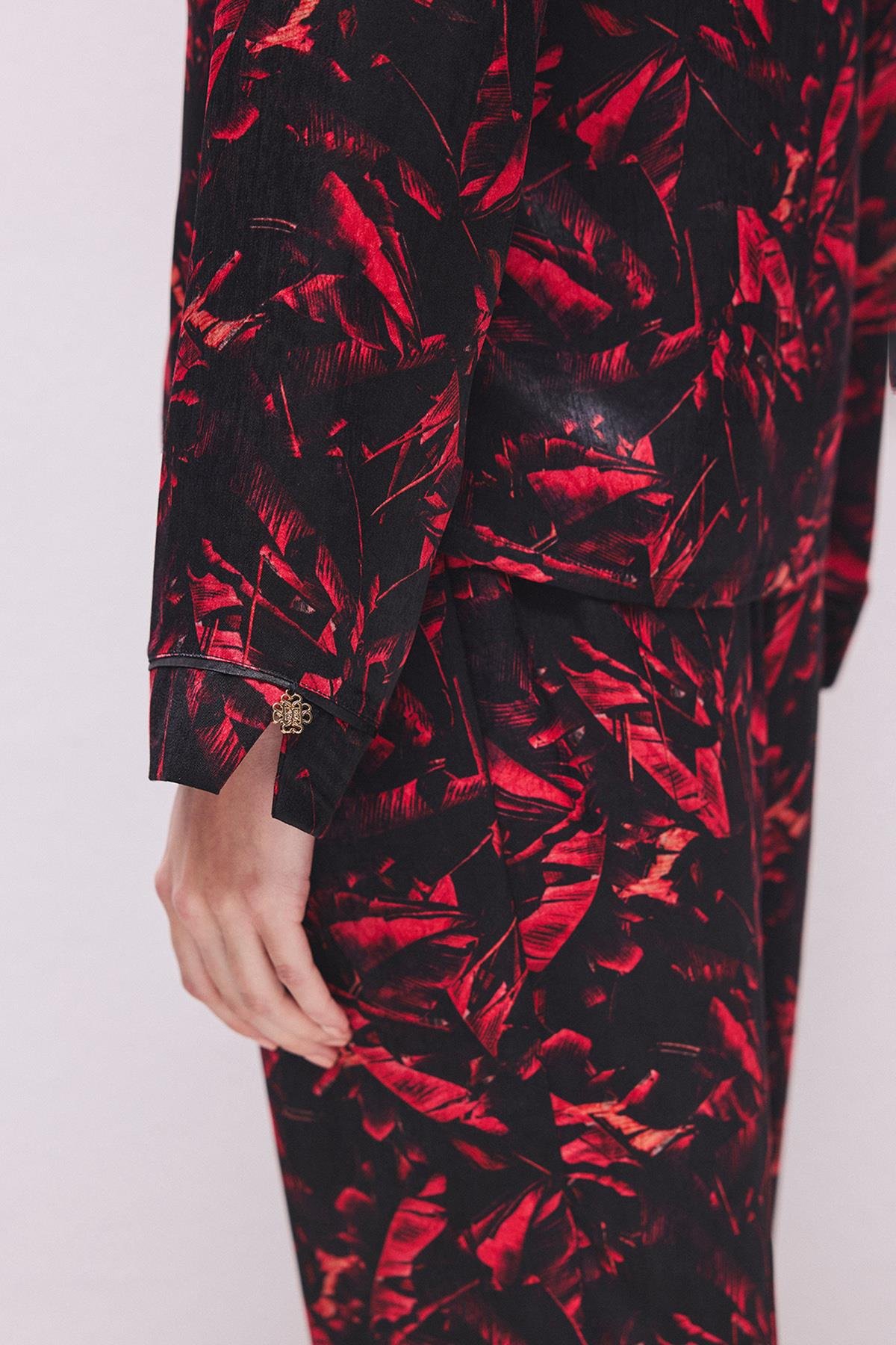 Nissa Patterned Satin Long Pajama Set