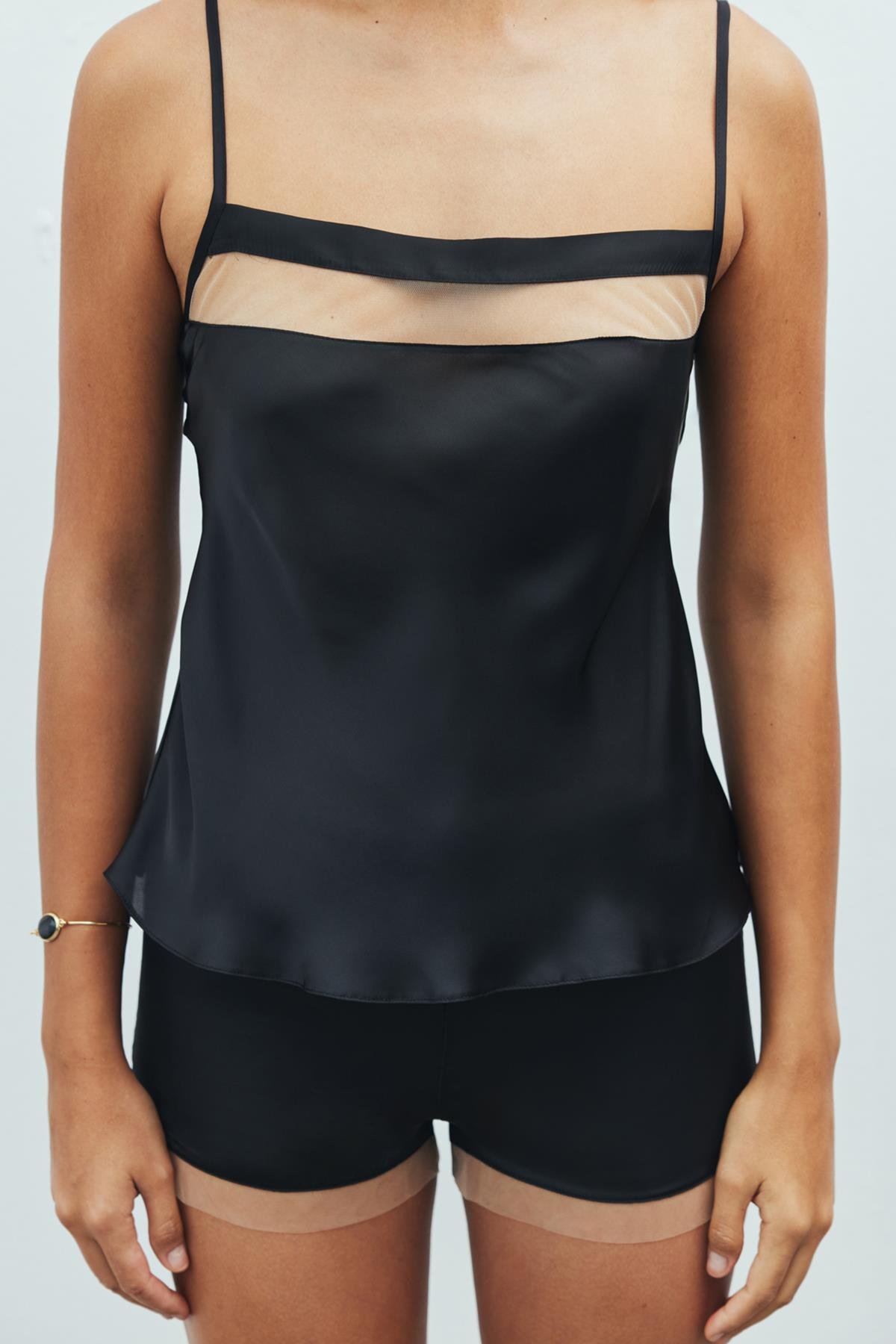 Nuit Tulle Detailed Satin Black Strap Pajama Set