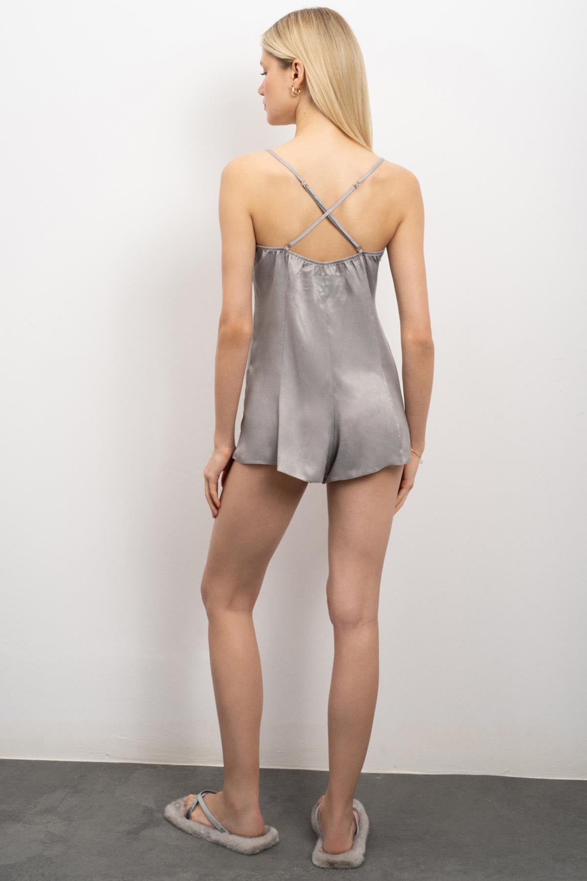 Peevish Grogren Detailed Satin Grey Jumpsuit