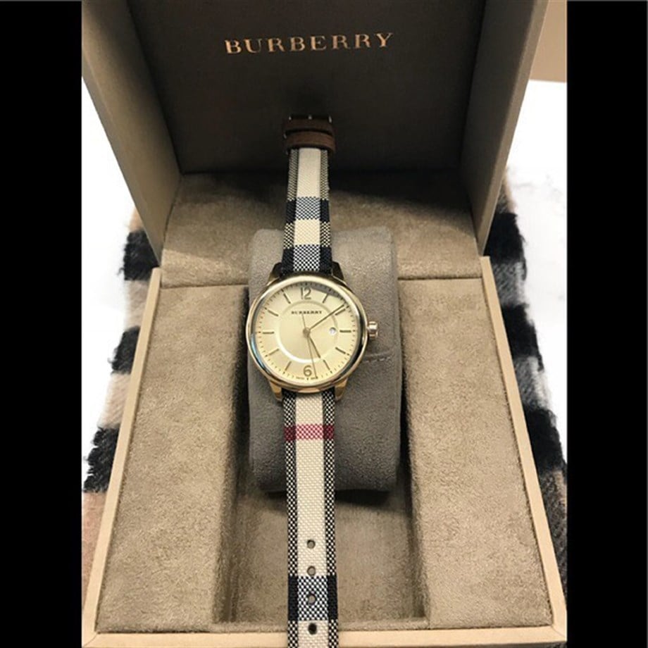 Burberry BU10104 Bayan Kol Saati