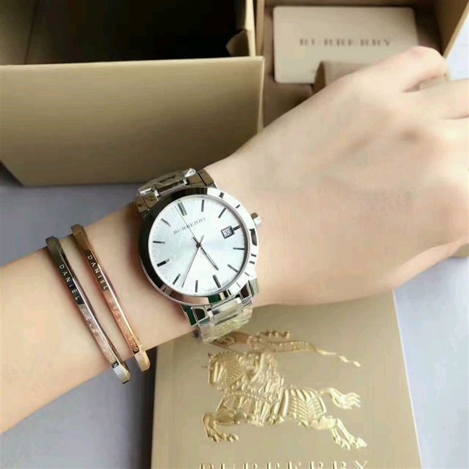 Burberry BU9000 Unisex Kol Saati