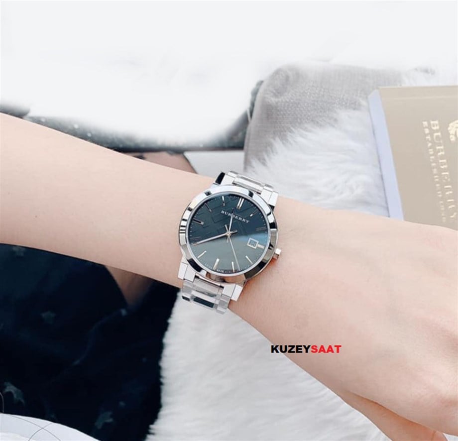Burberry BU9001 Bayan Kol Saati