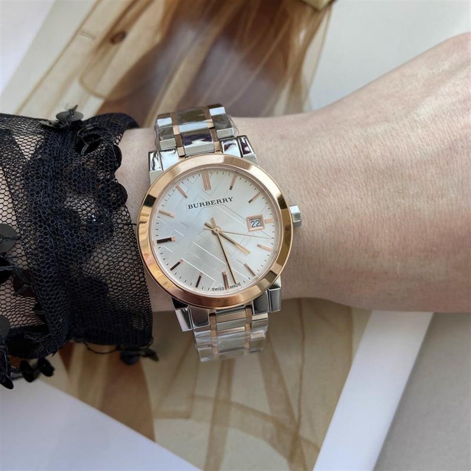 Burberry BU9105 Bayan Kol Saati