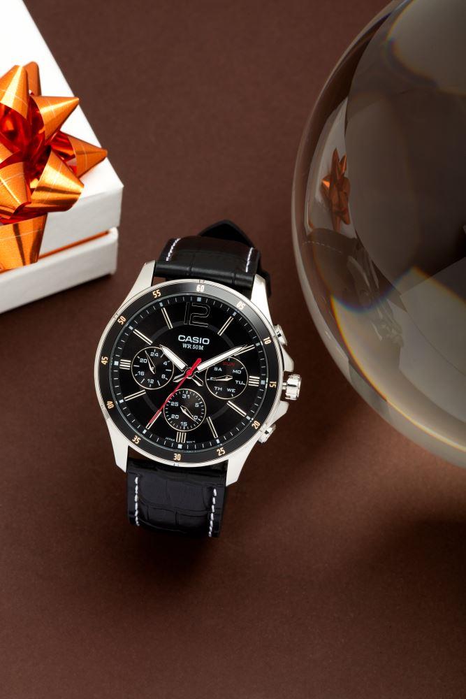 Casio MTP-1374L-1AVDF Erkek Kol Saati