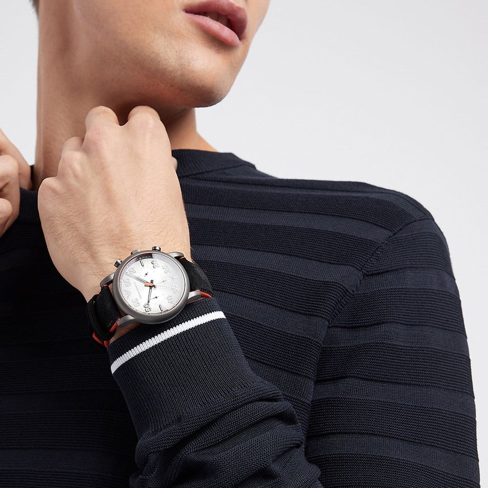 Emporio Armani AR11174 Erkek Kol Saati