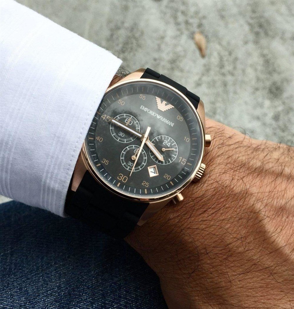 Emporio Armani AR5905 Erkek Kol Saati