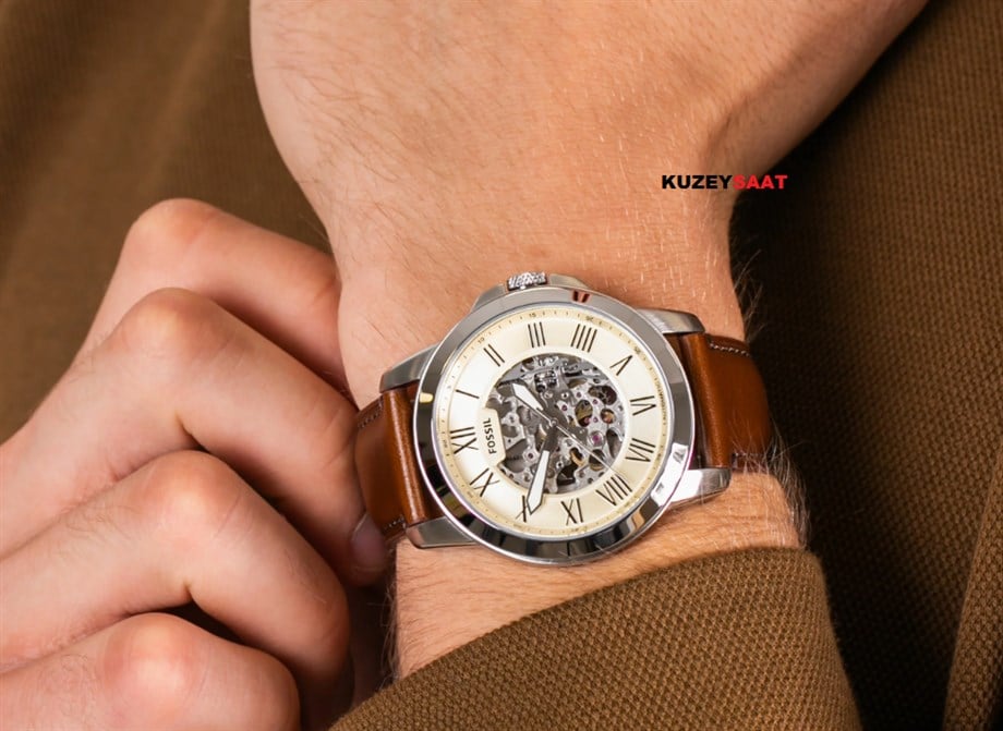 Fossil FME3099 Erkek Kol Saati