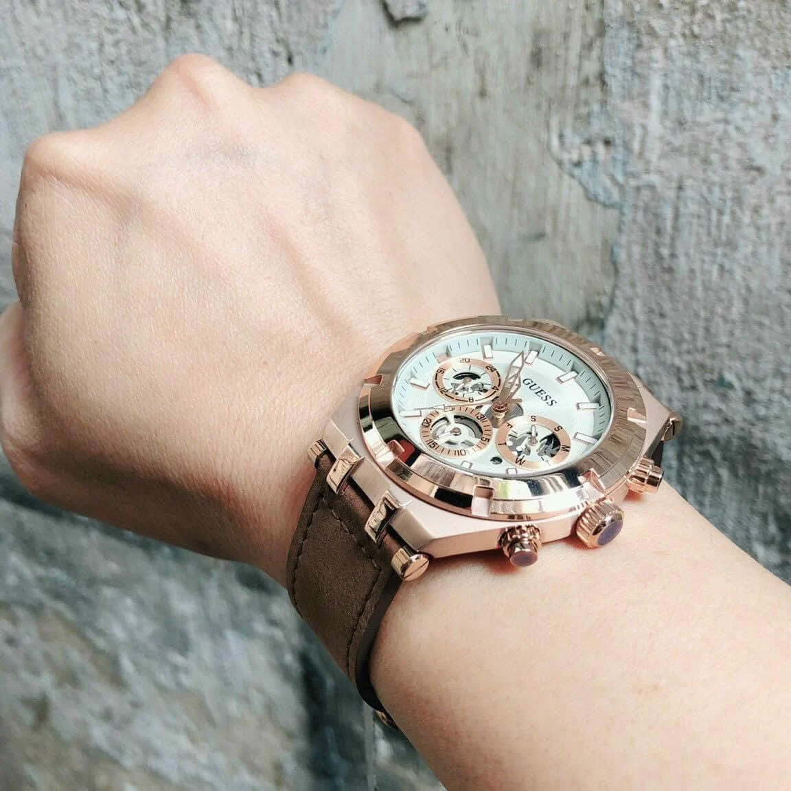 Guess GUGW0262G3 Erkek Kol Saati