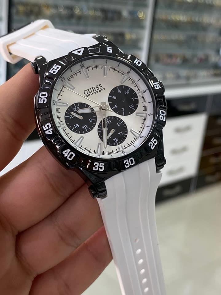 Guess GUW0966G3 Erkek Kol Saati