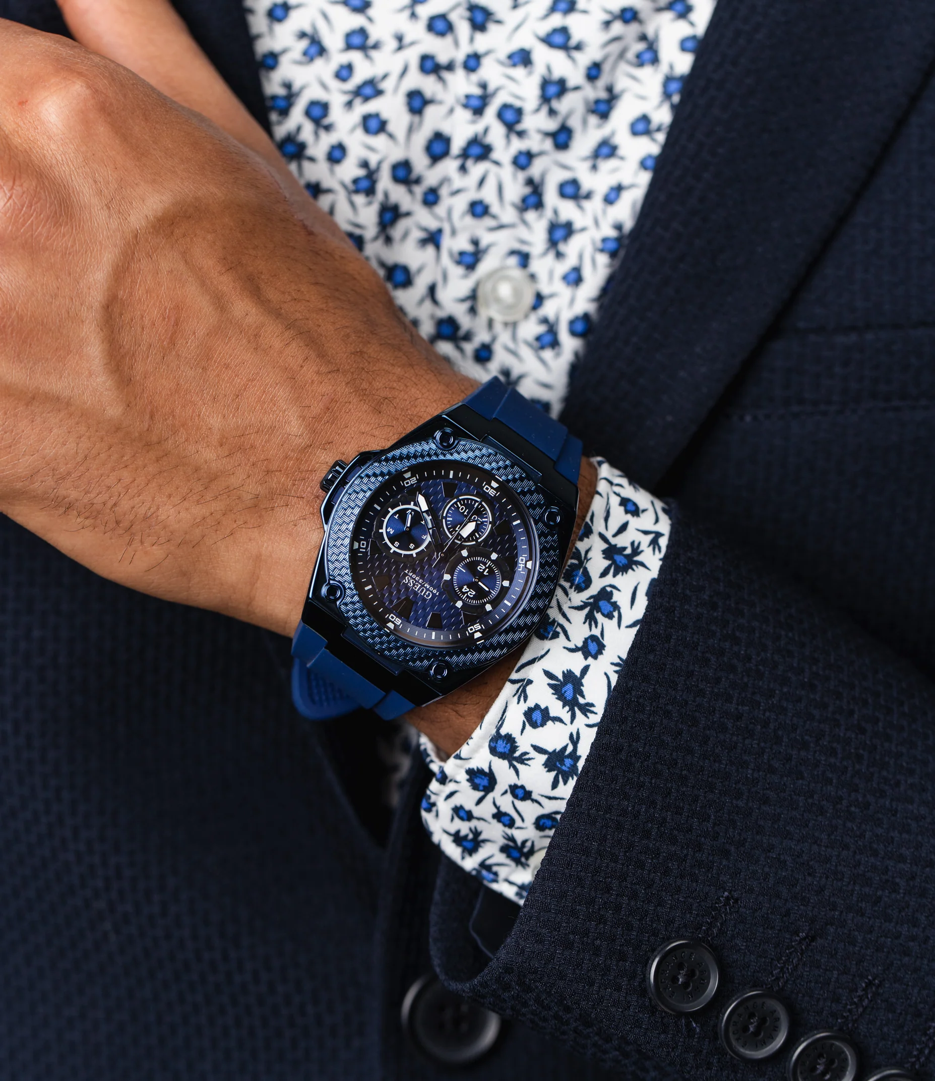 Guess GUW1049G7 Erkek Kol Saati