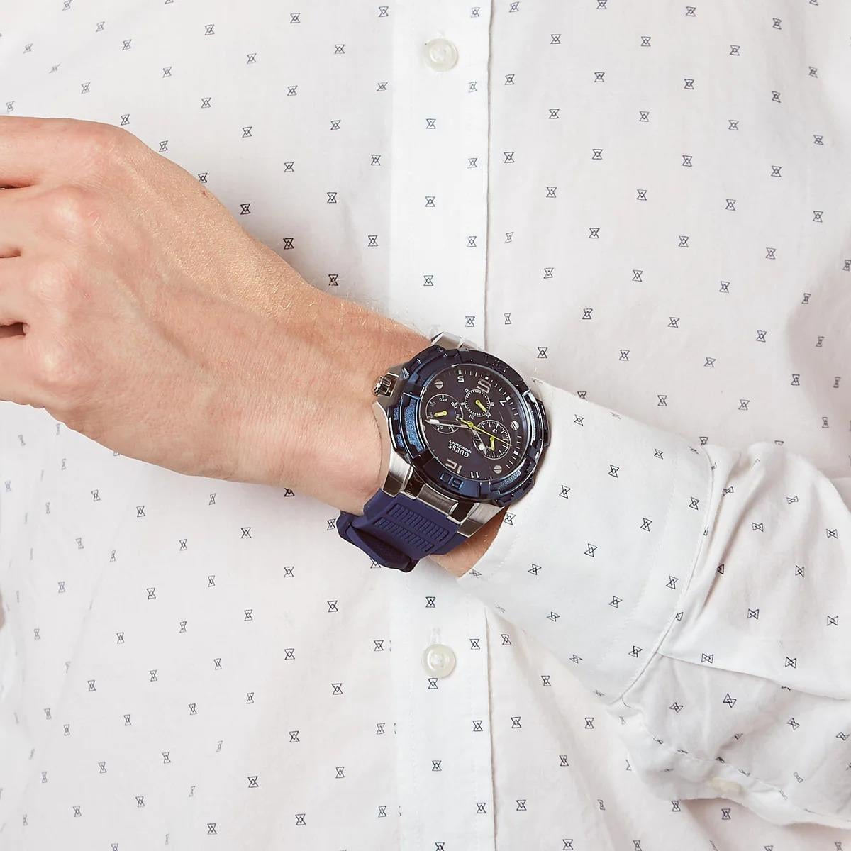 Guess GUW1254G1 Erkek Kol Saati