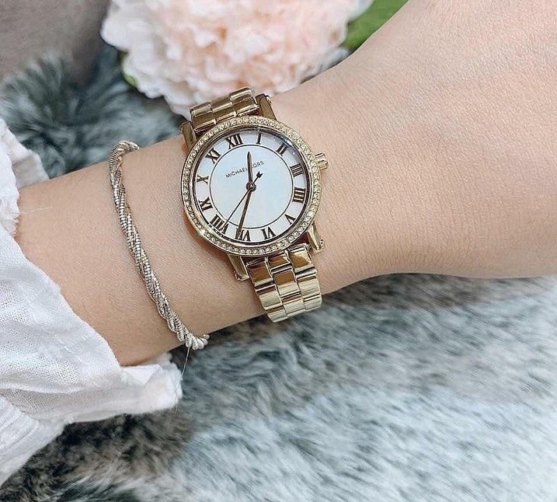 Michael Kors MK3682 Kadın Kol Saati