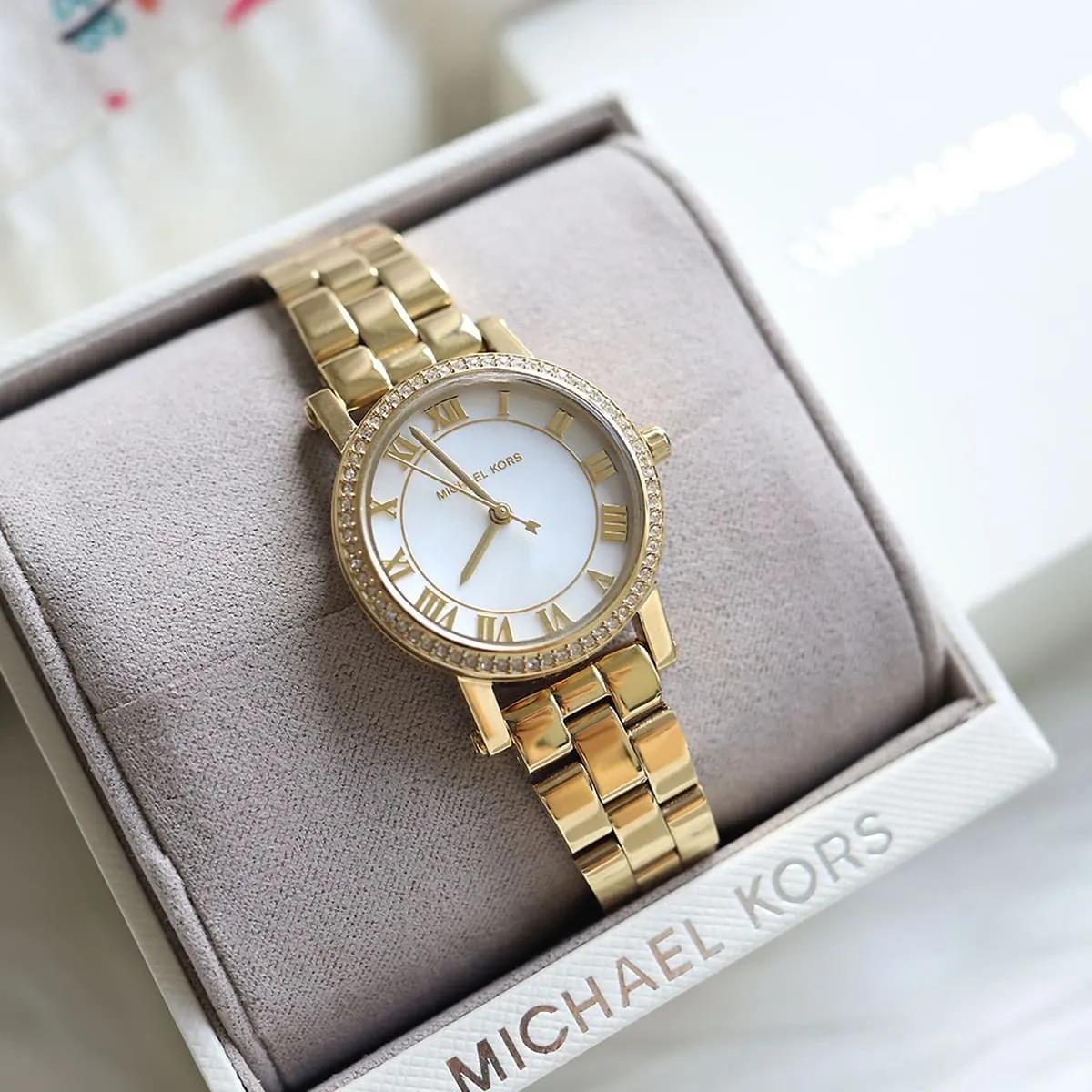Michael Kors MK3682 Kadın Kol Saati