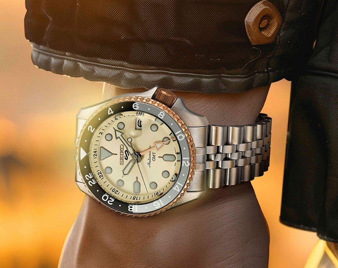 Seiko 5 Sports Otomatik GMT SSK046K Erkek Kol Saati SSK046K1