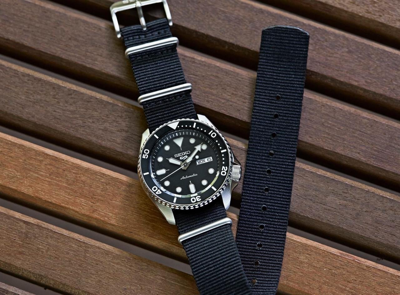 Seiko 5 Sports SRPD55K3 Otomatik Erkek Kol Saati 