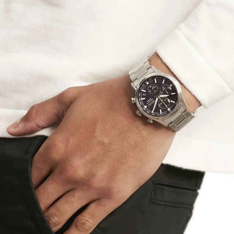Seiko Chronograph SSB419P1 Erkek Kol Saati SSB419P