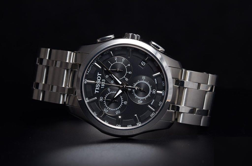 Tissot Couturier Chronograph T0356171105100 Erkek Kol Saati T035.617.11.051.00 