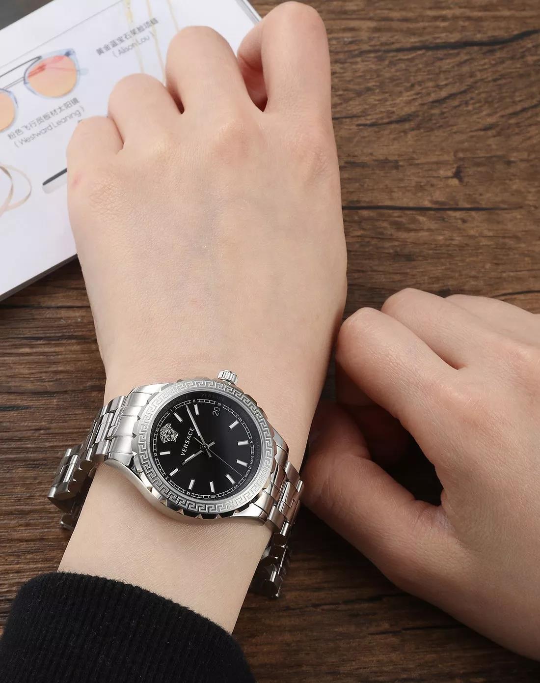 Versace VRSCV12020015 Kadın Kol Saati