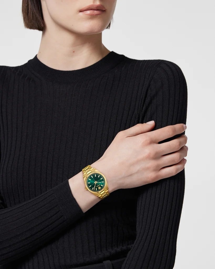 Versace VRSCVE0E01025 Kadın Kol Saati