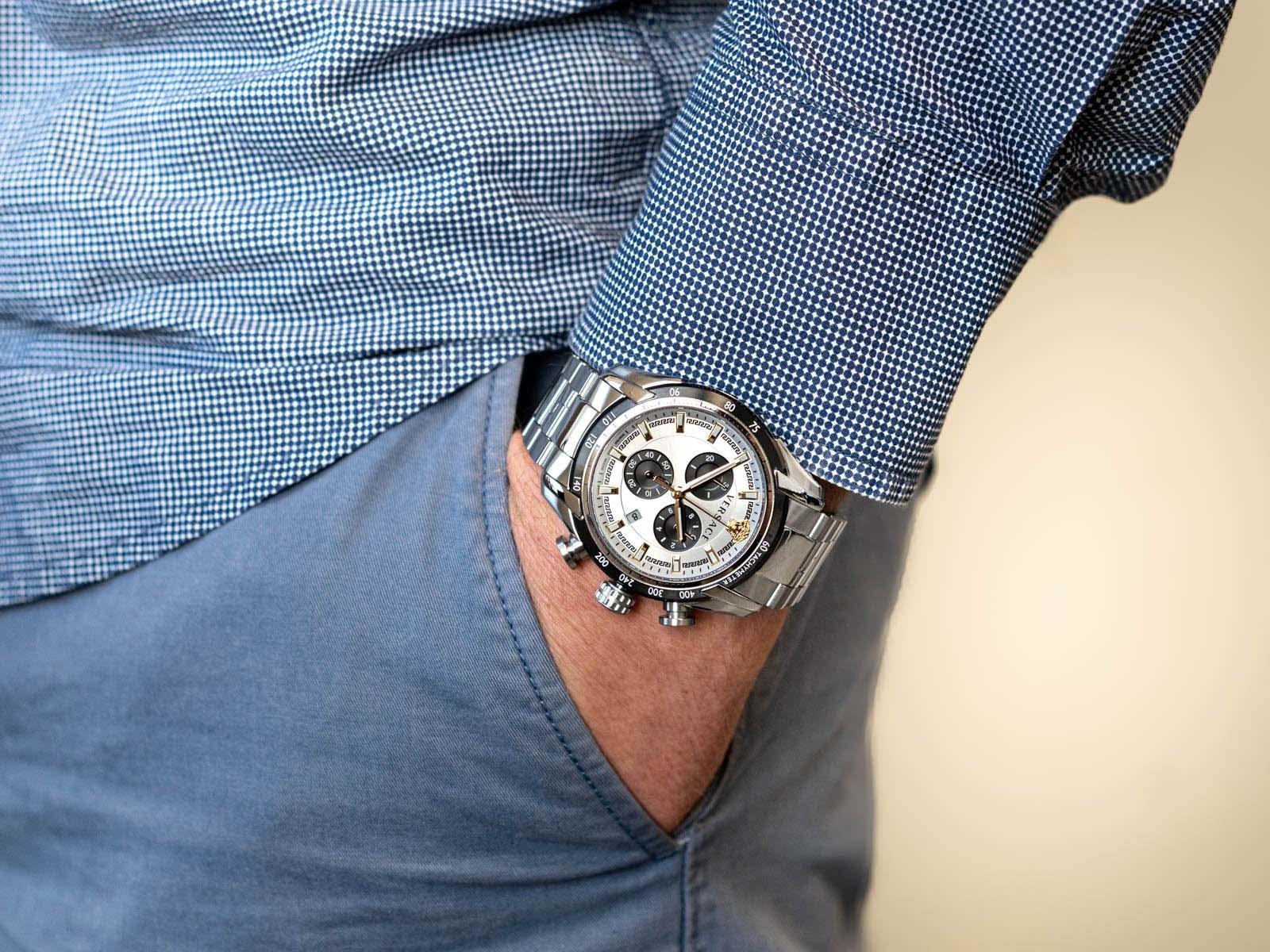 Versace VRSCVE2I00321 Erkek Kol Saati