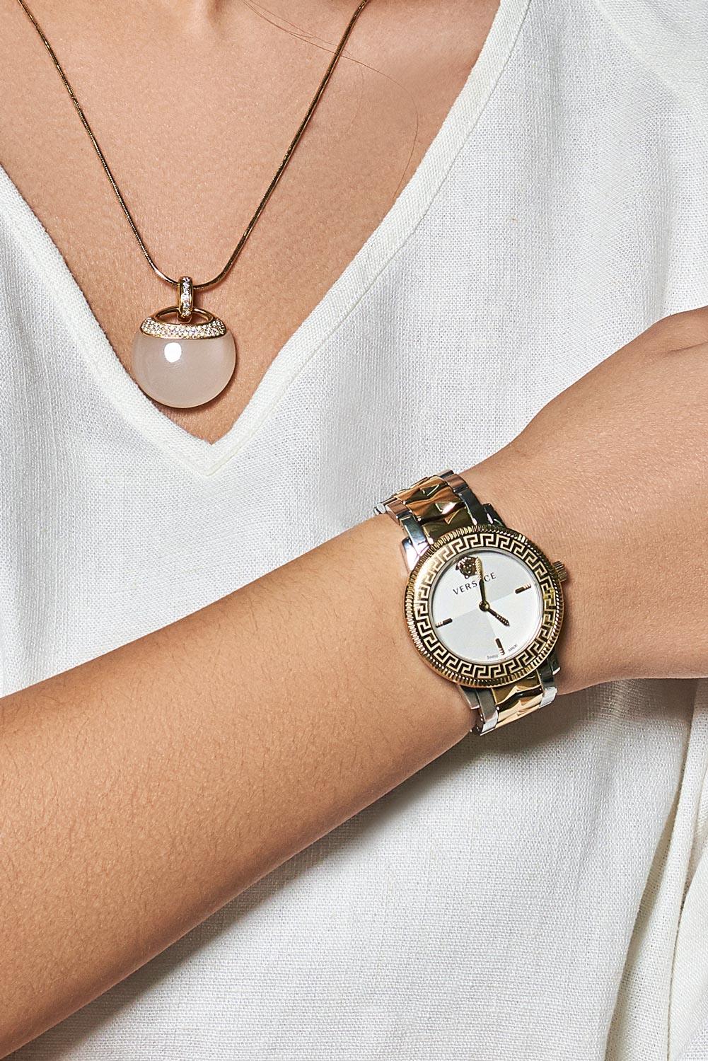 Versace VRSCVE2P00422 Kadın Kol Saati