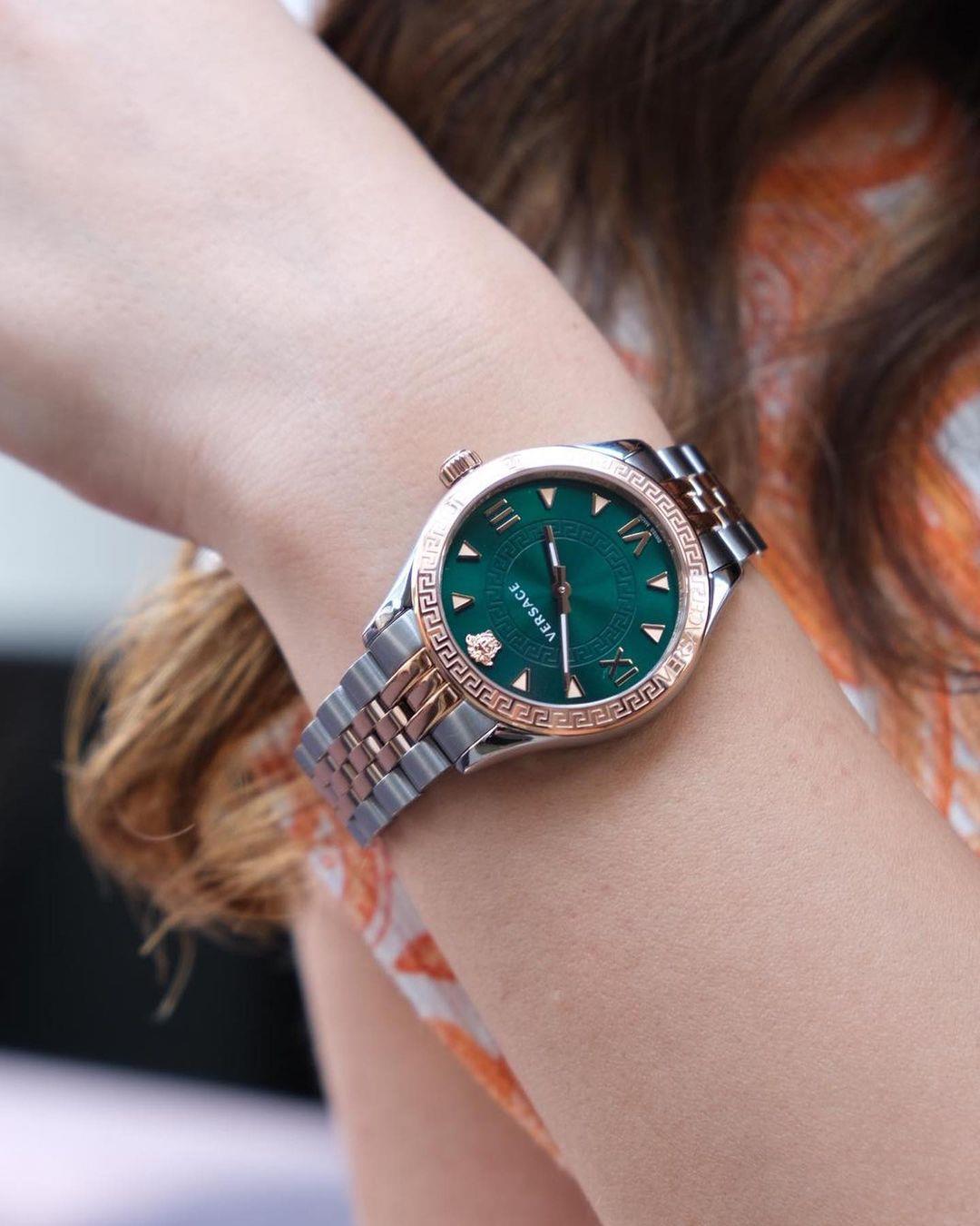 Versace VRSCVE2S00422 Kadın Kol Saati