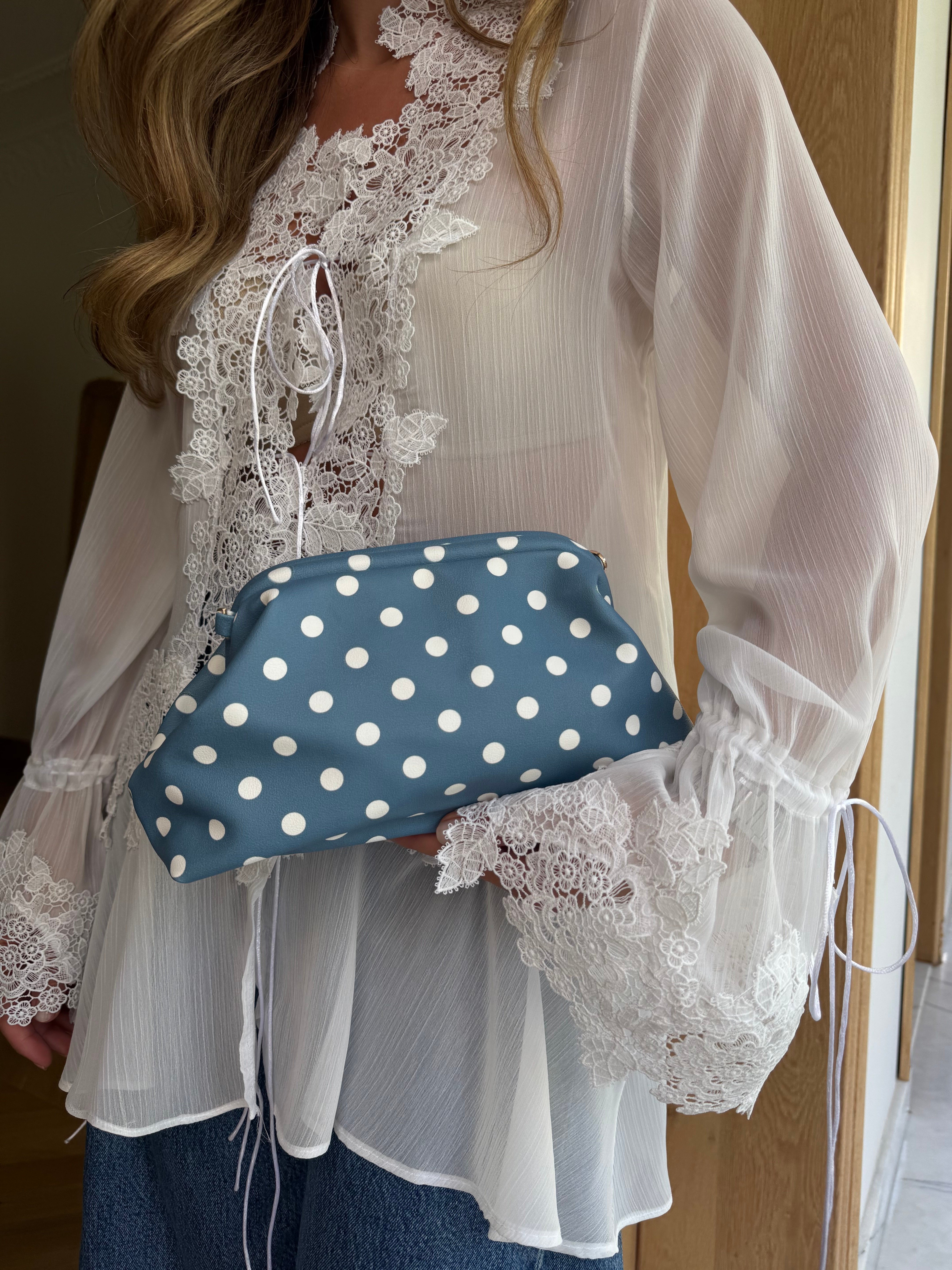 Burslu Clutch Mini Çanta Beyaz Puantiyeli Mavi