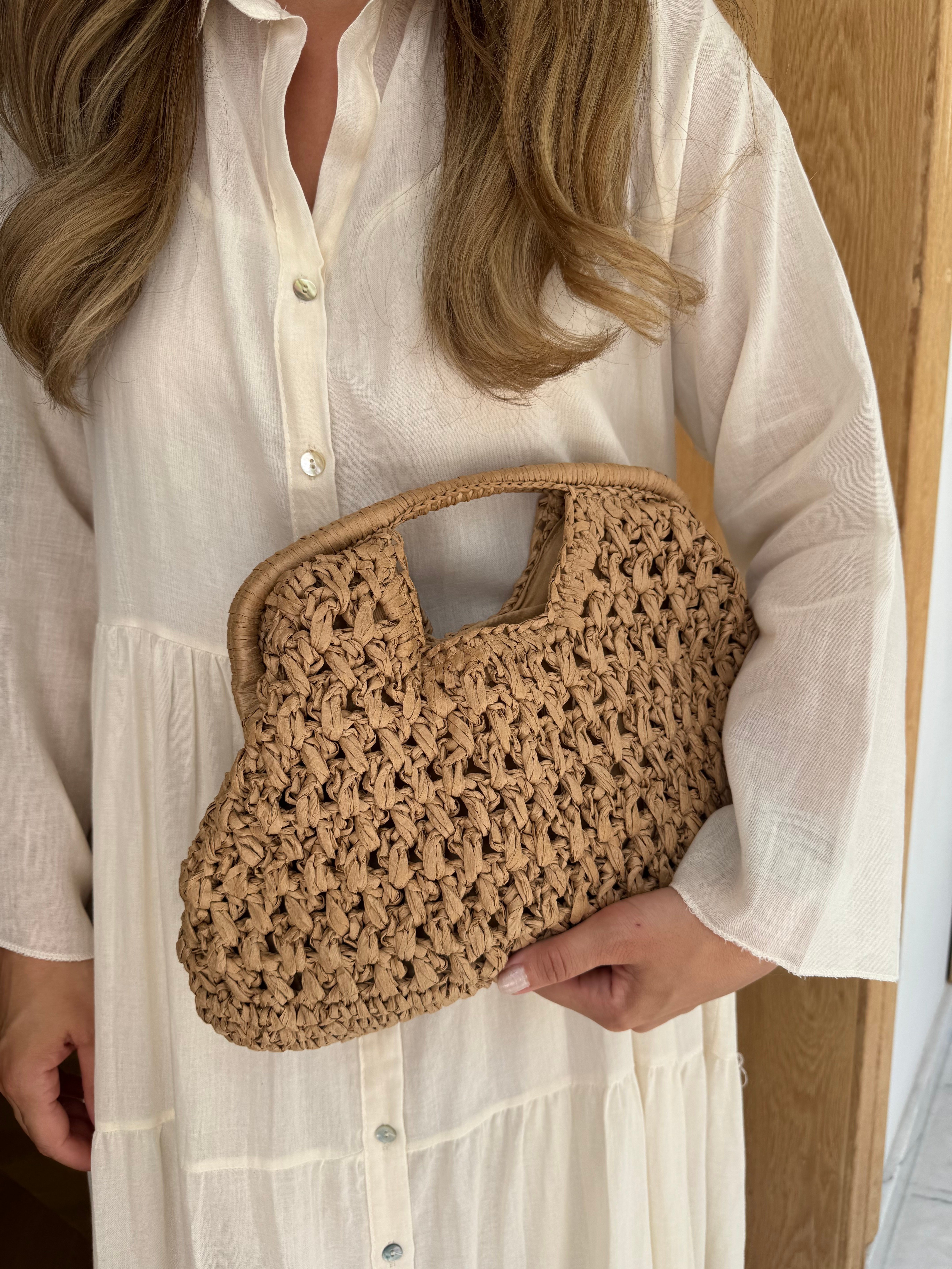 Kare Saplı Hasır Clutch Çanta Camel